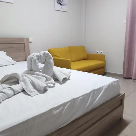 Theater Apartment 1 Λάρισα Εξωτερικό φωτογραφία