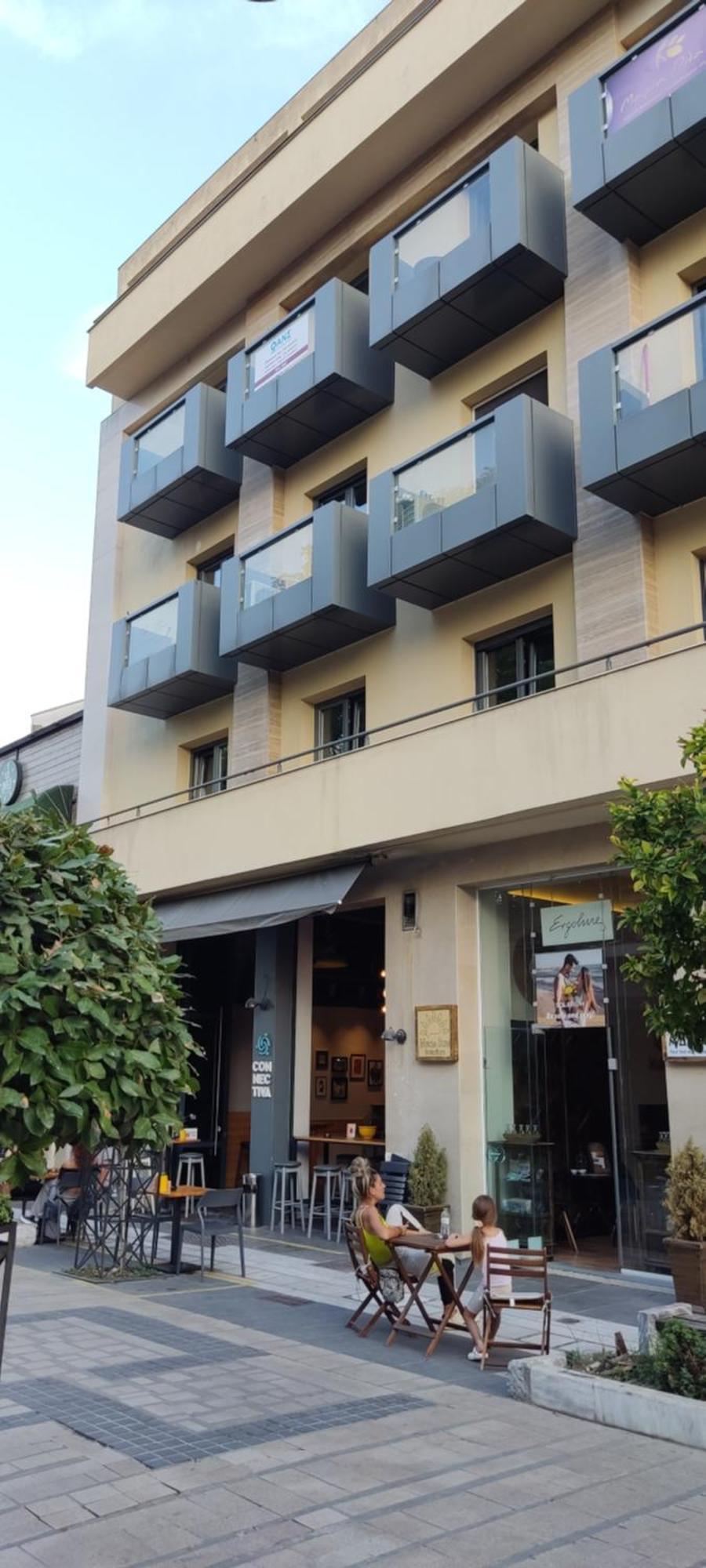 Theater 1 * Larissa